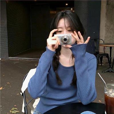 身价三亿的老娘被送进了养老院