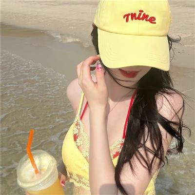 长在面包树上的女人