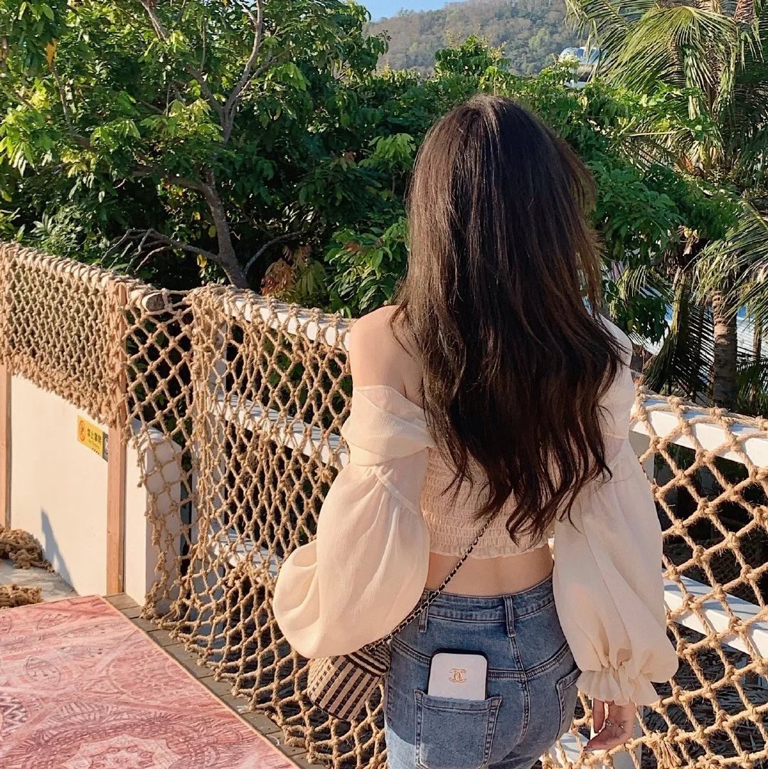 北极百货的秋乃小姐